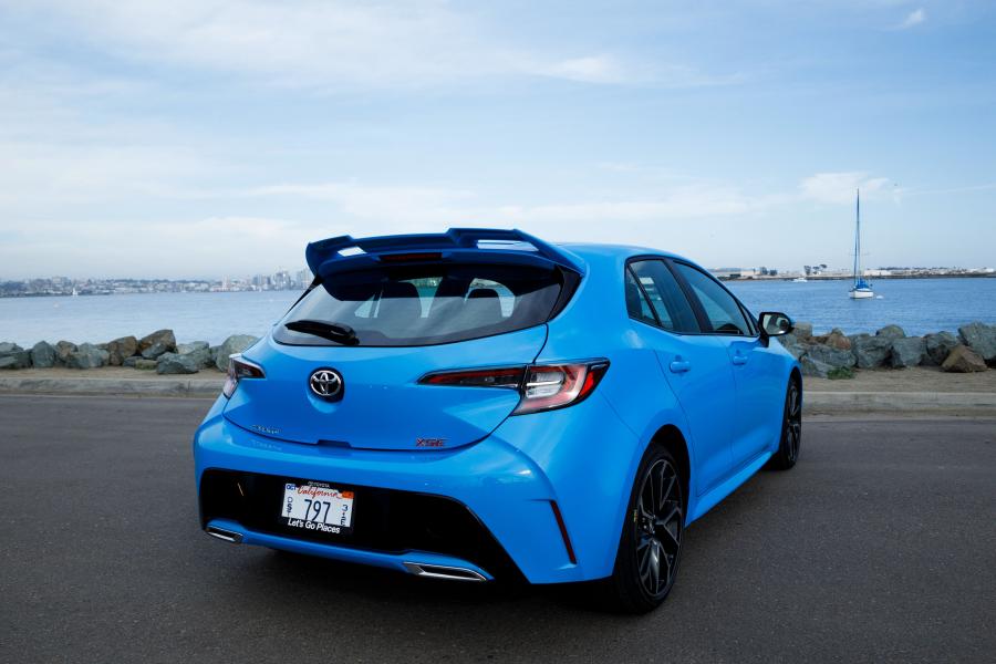  Toyota Corolla XSE Hatchback 2018 года  (NA) (фото 50 из 88)